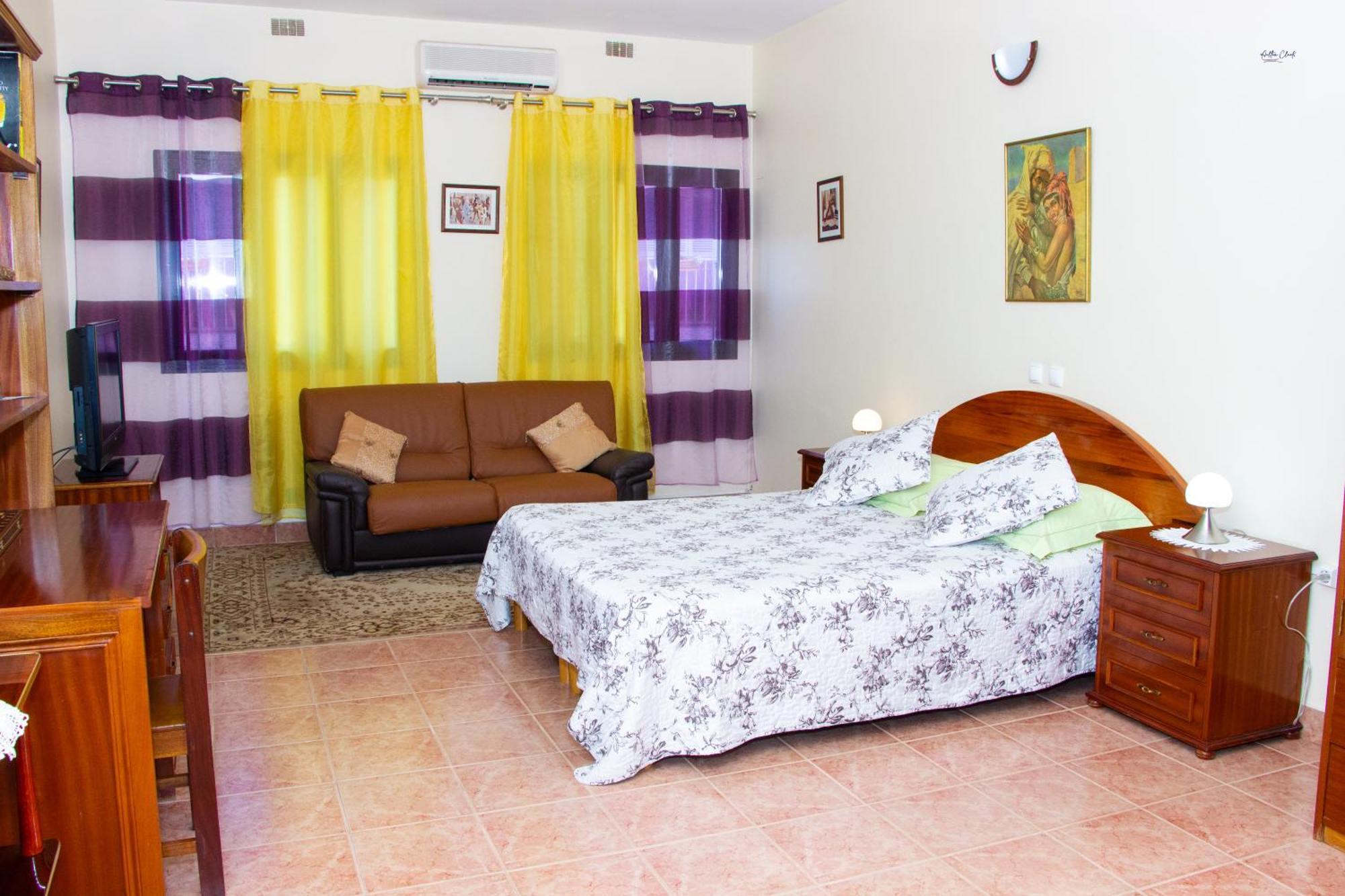 Residencial Chez Flor Apartman Porto Novo Kültér fotó